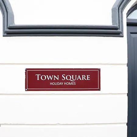 Town Square Homes * Lisdoonvarna